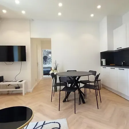 Lovely Heart Of Apartment *